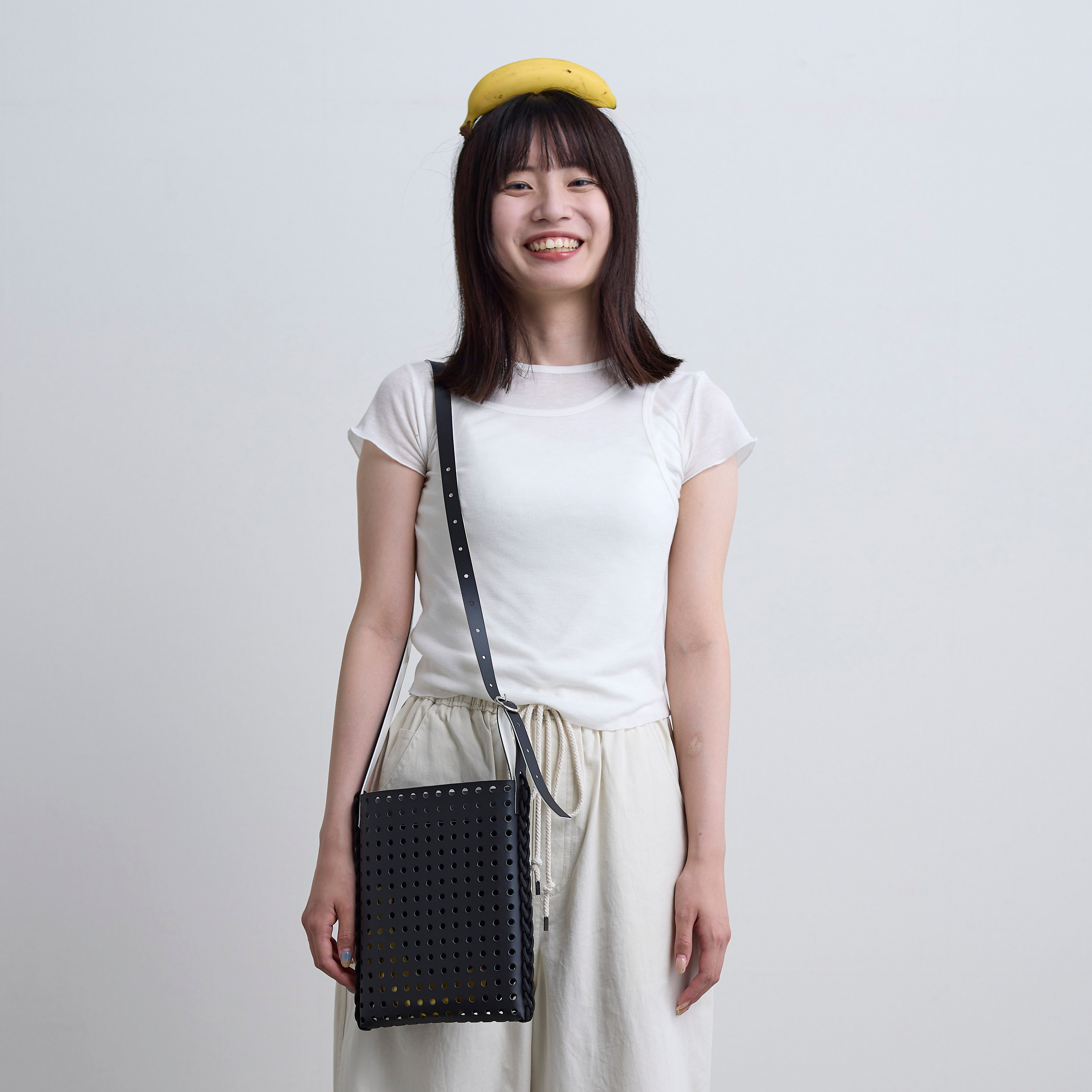 LAN / サコッシュ