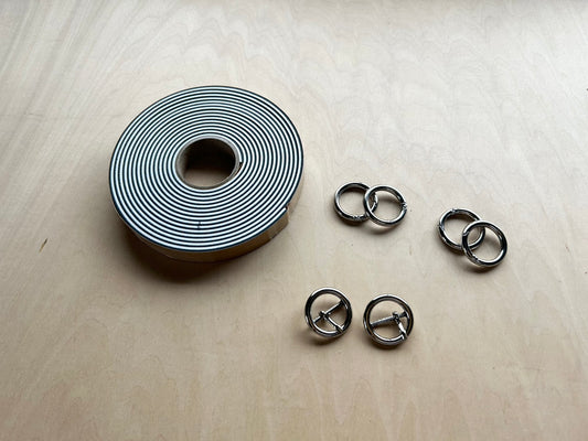 LAN / 2 sets of straps 